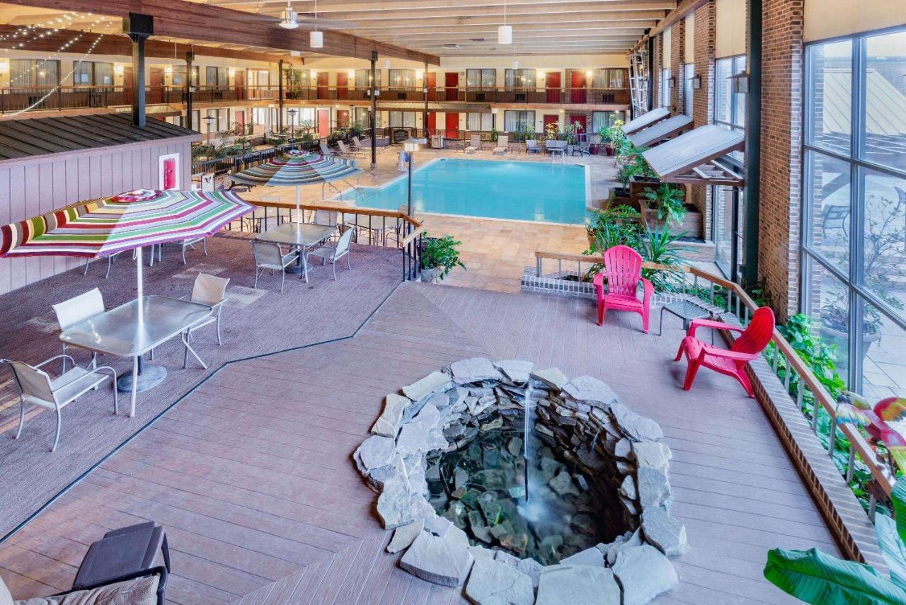 Wyndham Garden York Otel Dış mekan fotoğraf
