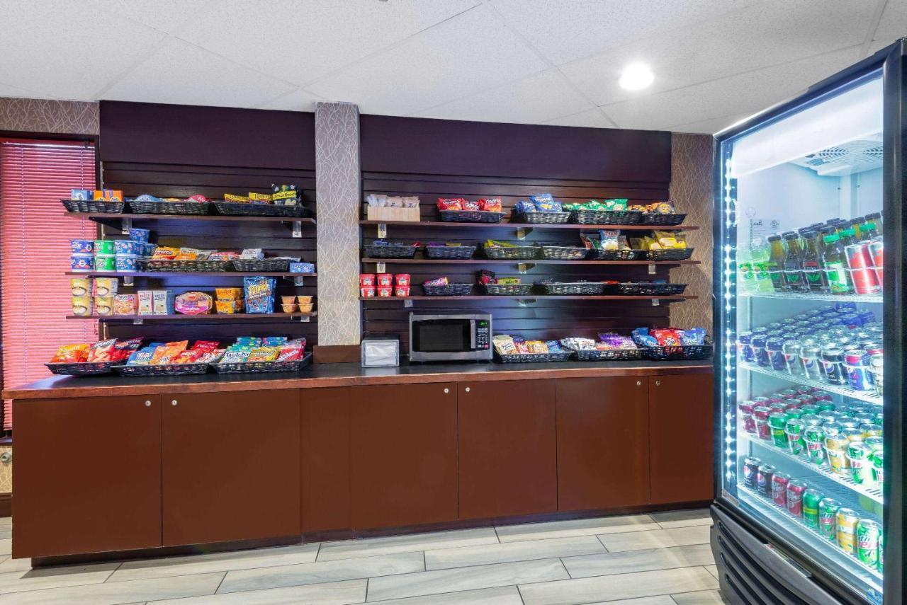 Wyndham Garden York Otel Dış mekan fotoğraf